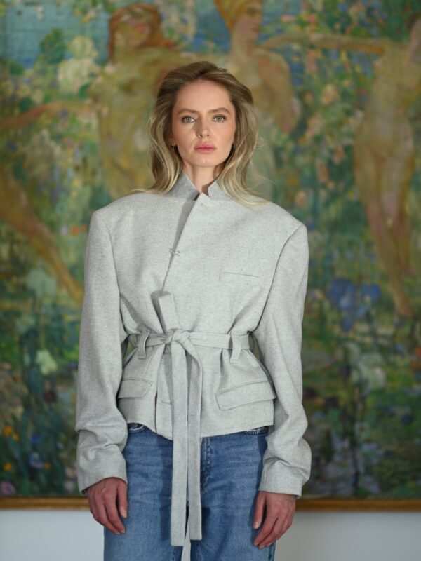 GRAY CROPPED BLAZER WITH MATCHING BELT